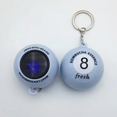 magic-8-ball-keychain